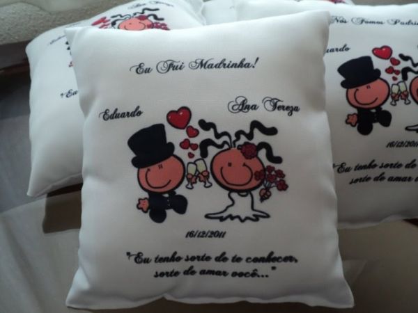 ALMOFADAS